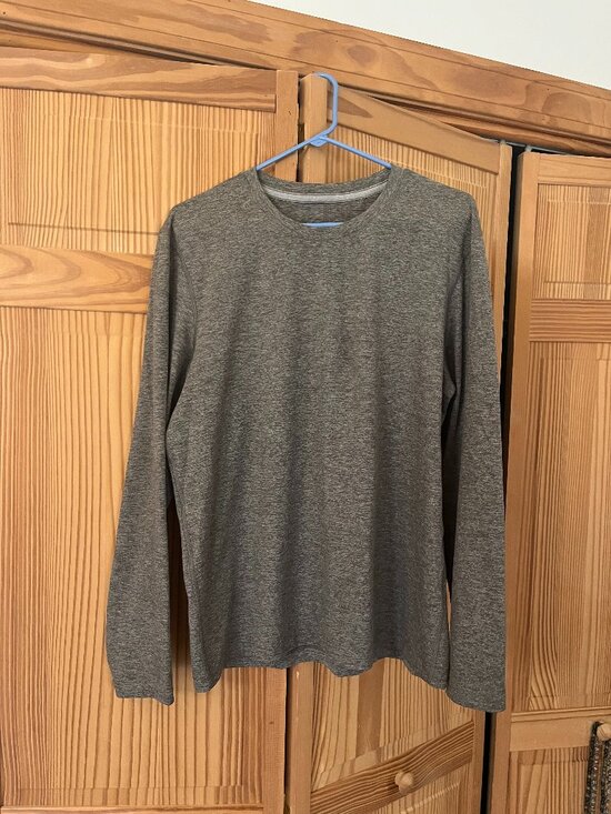 lululemon athletica Other - Lululemon Soft Jersey Heather Long Sleeve Shirt, Large